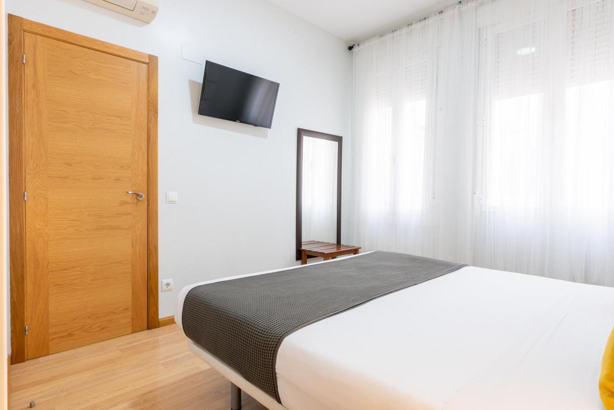 Smartr Madrid Chueca Aparthotel Kültér fotó