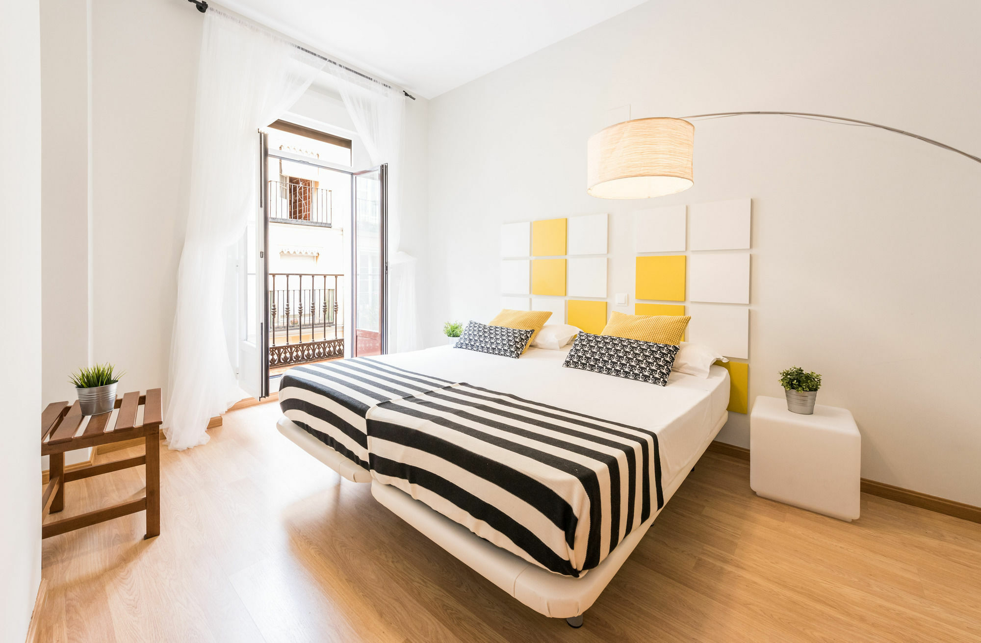 Smartr Madrid Chueca Aparthotel Kültér fotó